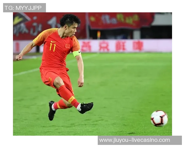 中国足球迎战菲律宾队力争胜利展现实力与团结精神